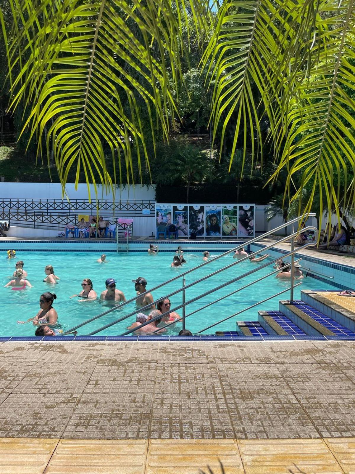Apto Girassol - 2 Quartos, Apto Moderno,Confortavel E De Frente Para Avenida Principal! Piratuba Dış mekan fotoğraf